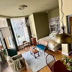Schipperspad Oda ve Kahvaltı 3*