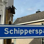 Schipperspad Oda ve Kahvaltı 3*